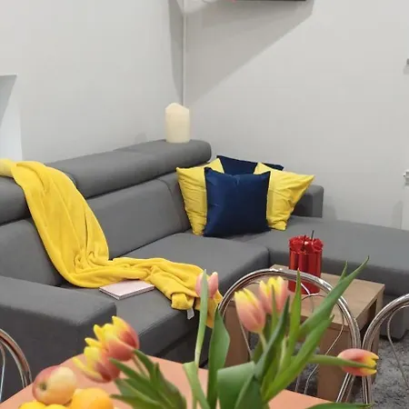 Bbapartamenty Pod 12 B Apartment *