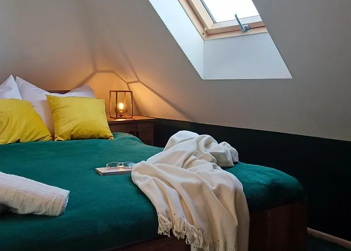 Pod 12 B Апартаменты